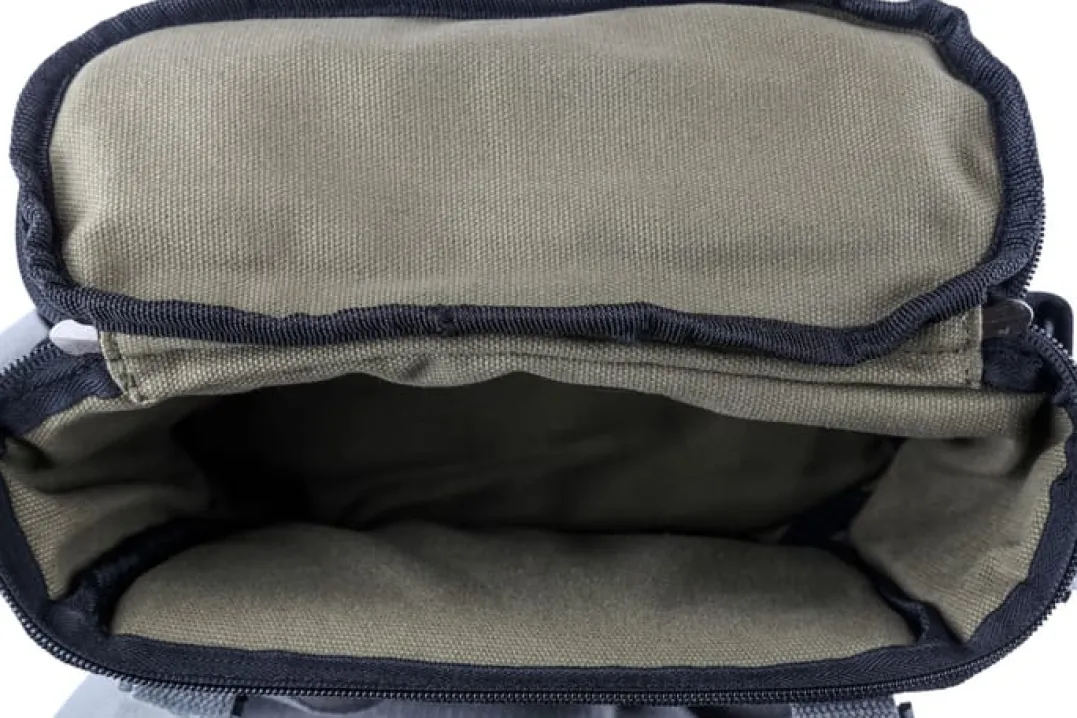 Pool 12 Chest Bag