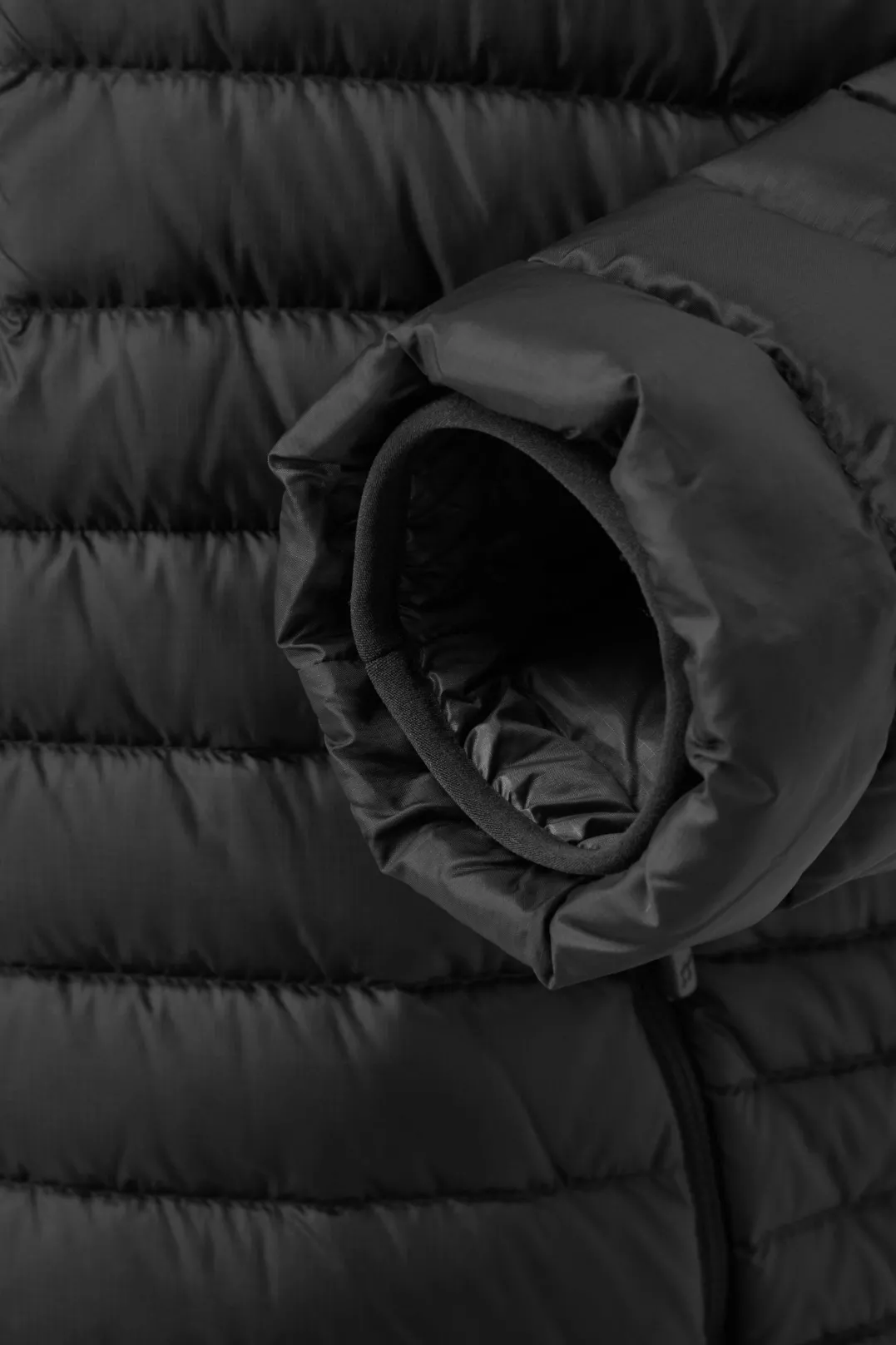 Rab Men's Microlight Alpine Down Jacket Black