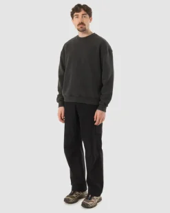 Rúngne Project Crewneck Pirate Black