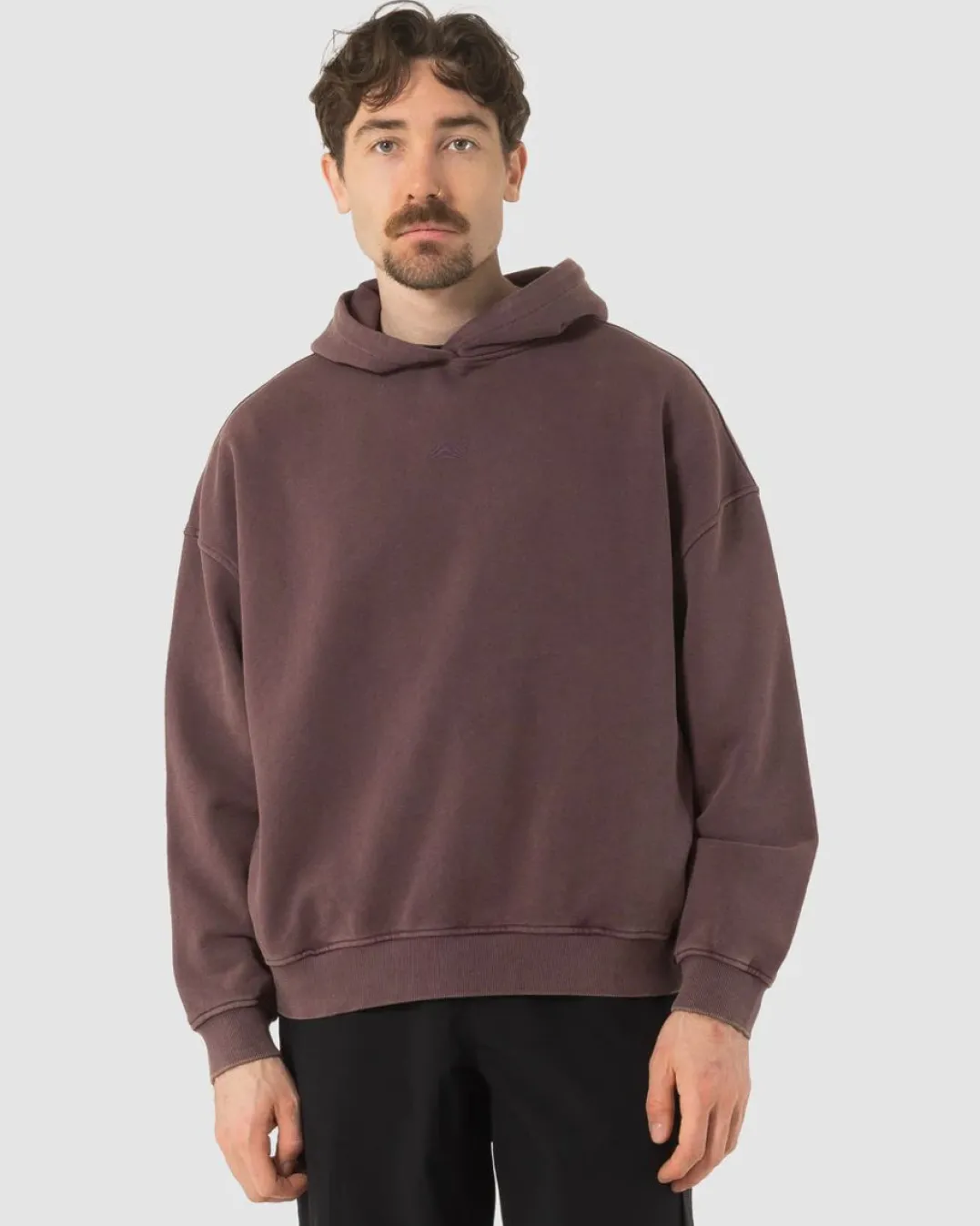 Rúngne Project Hoodie Aubergine