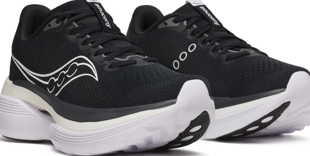 Saucony Women's Endorphin Trainer Black/white