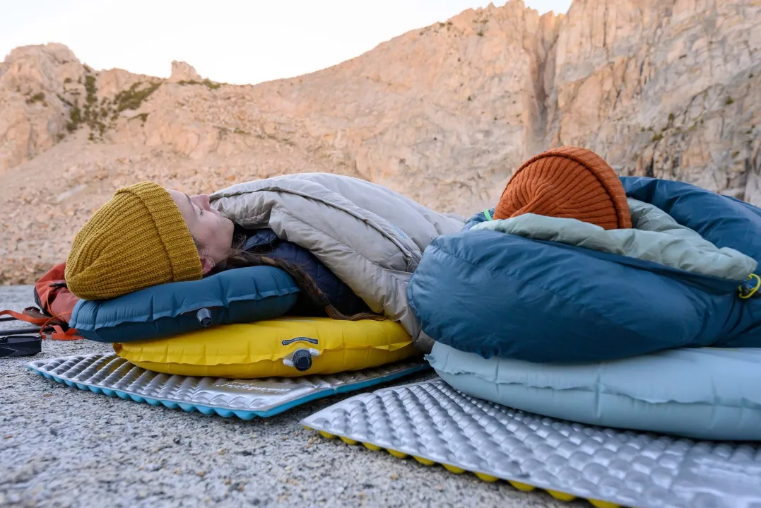 Therm-a-Rest NeoAir XLite NXT Regular Wide Sleeping Pad Solar Flare