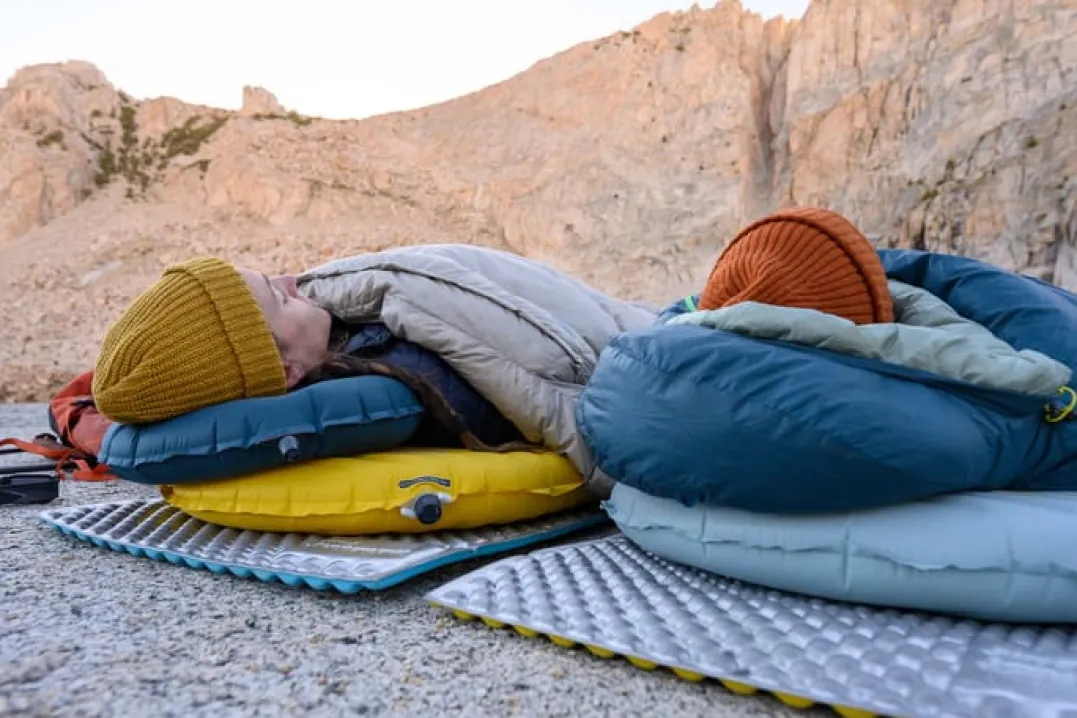 Therm-a-Rest NeoAir XLite NXT Regular Short Sleeping Pad Solar Flare