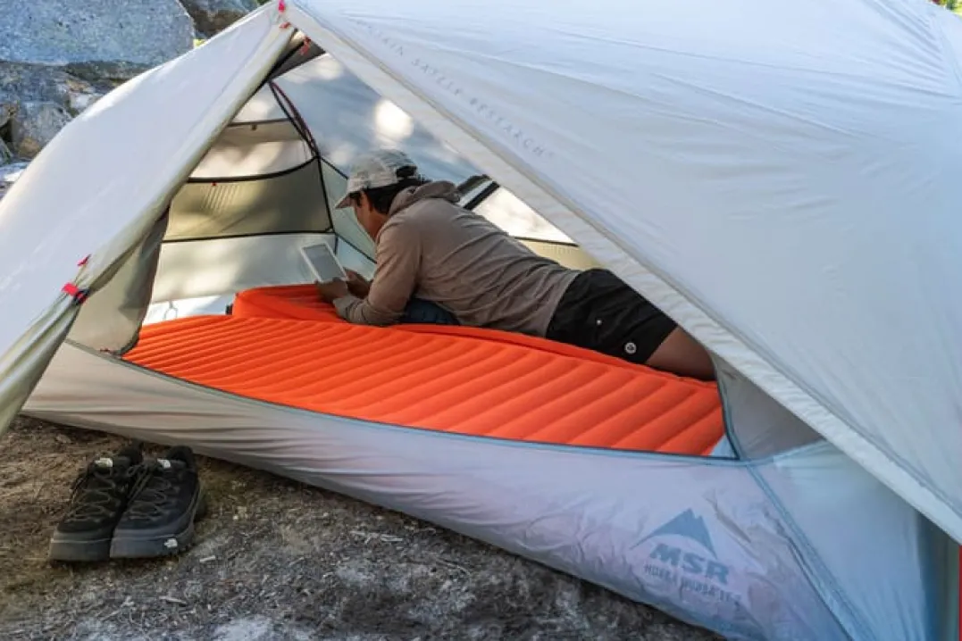 Therm-a-Rest NeoLoft Sleeping Pad Regular Wide Ember