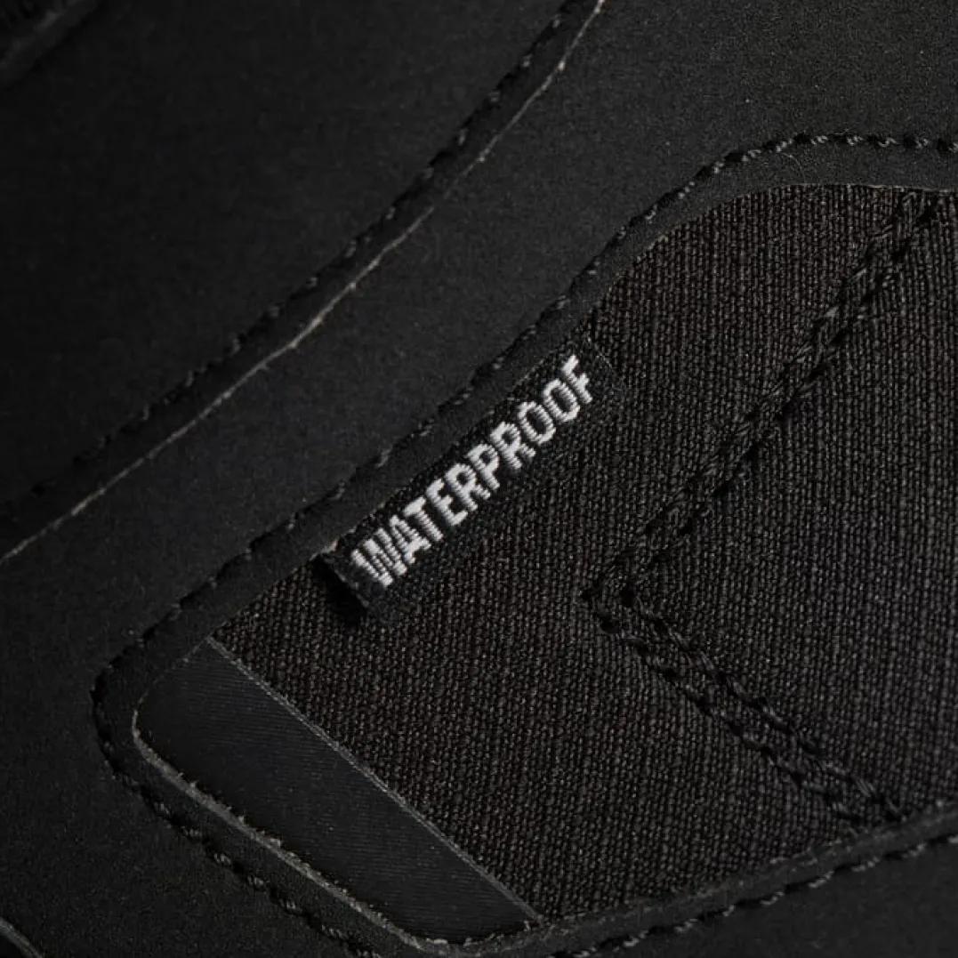 Urberg Hiking Boot Jr Black
