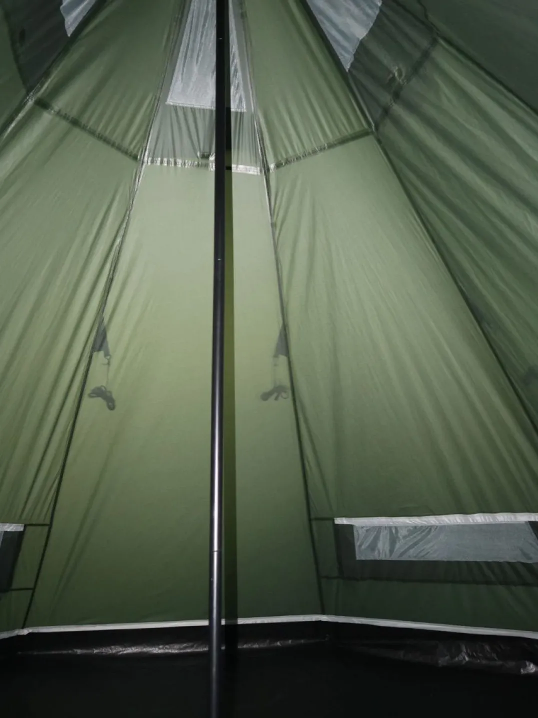 Urberg Tipi Tent 5-person 2.0 Kombu Green