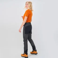 Urberg Women's Bjørndalen Hiking Pants Black Iris