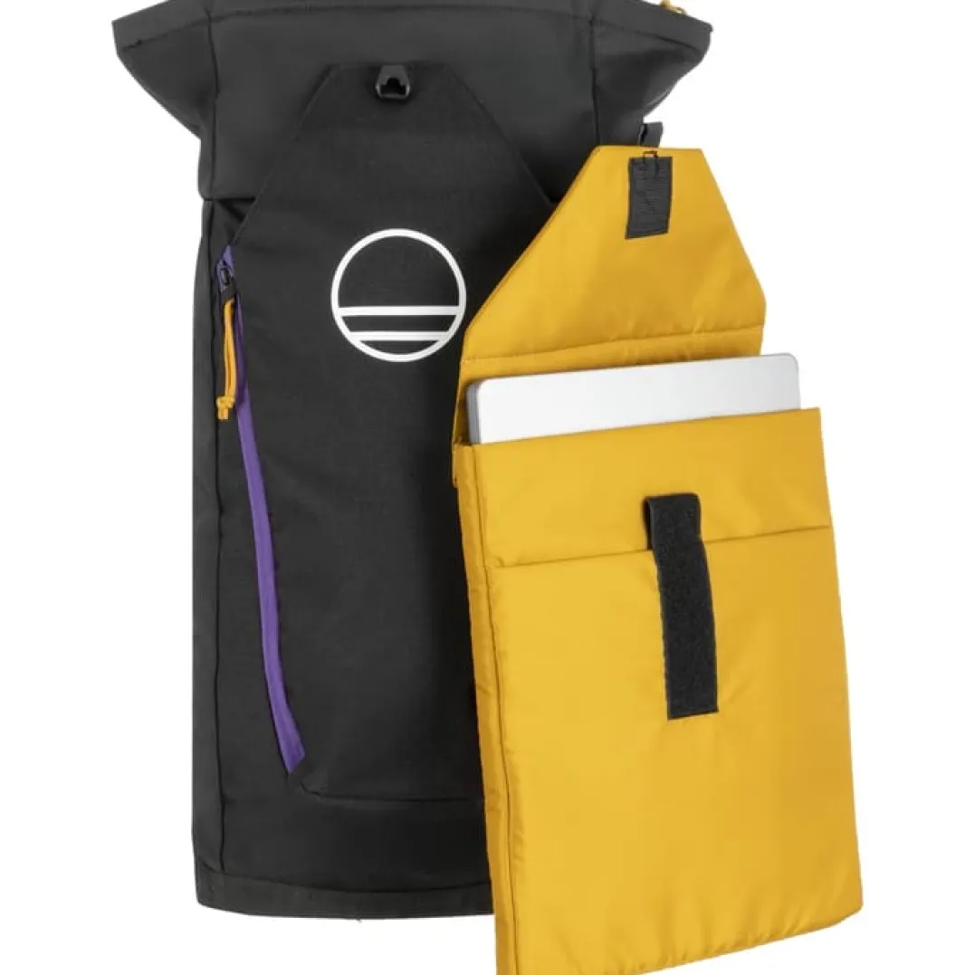 WildCountry Base Hauler 25 Backpack Black