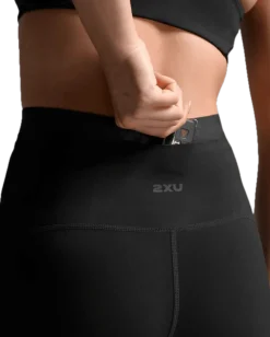 2XU Form Stash Hi-Rise Bike Short Black/black1