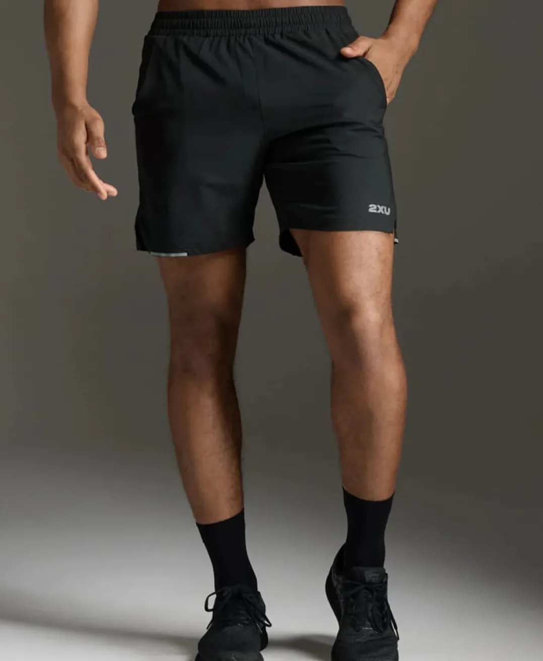 2XU Men's Aero 7 Inch Shorts Black/Silver Reflective