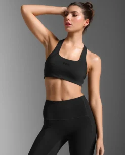 2XU Women'S Form Racerback Medium Impact Bra Black/black