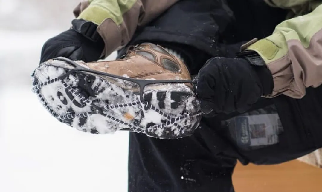 Yaktrax Walk Sort